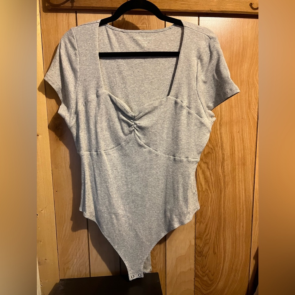 American Eagle Bodysuit (new but w/o tags)